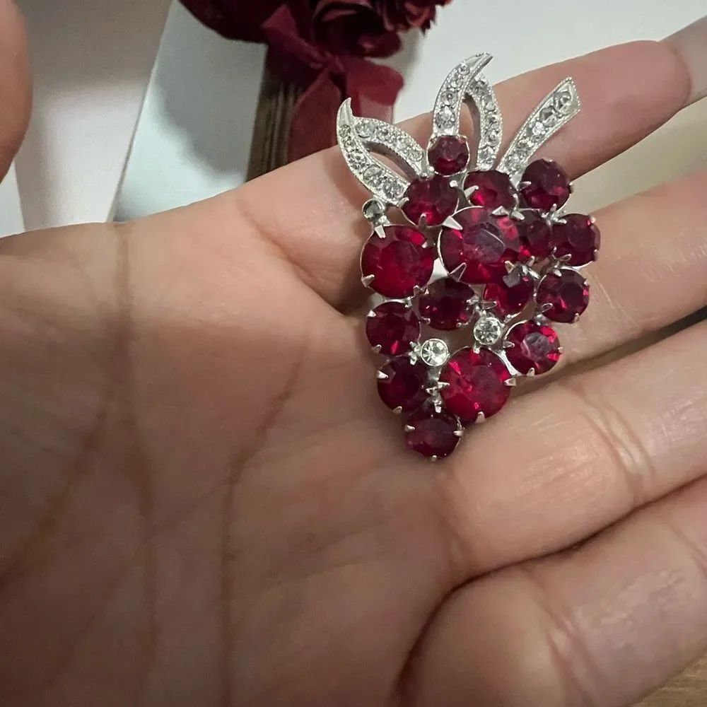 Vintage RED Eisenberg Ice Brooch